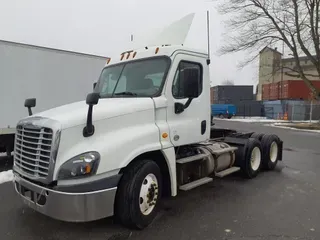 2018 FREIGHTLINER/MERCEDES CASCADIA 125