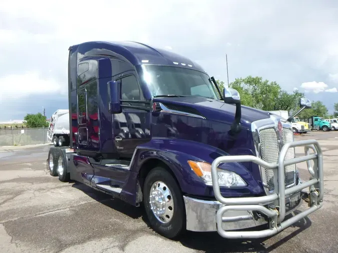 2023 Kenworth T680faaf96bdf2dc2953a1dc1786ff746065
