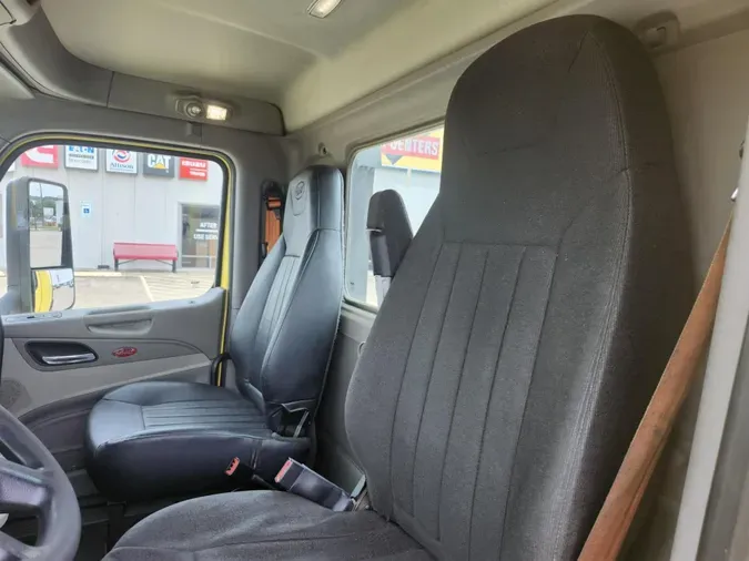 2021 Peterbilt 579