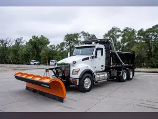 2025 KENWORTH T880S