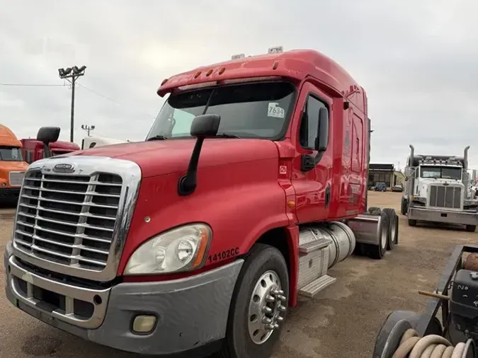 2013 FREIGHTLINER CASCADIA 125fab606deff160b4ff617a83b43dea0b1