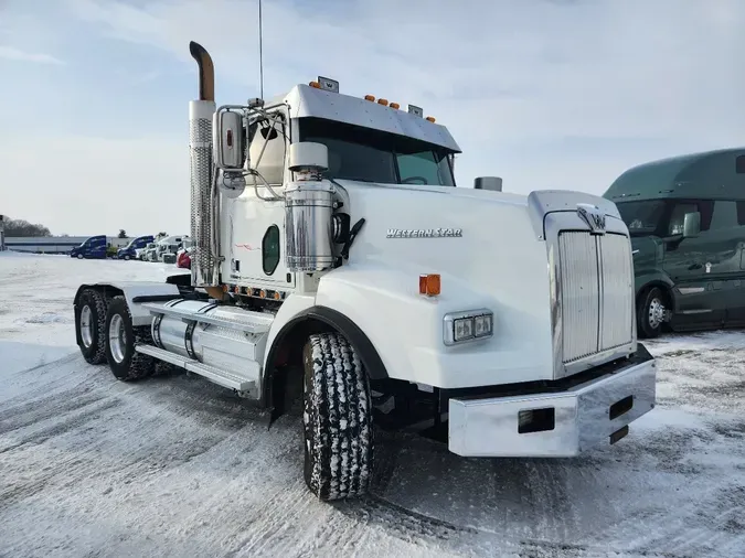 2020 WESTERN STAR 4900SB