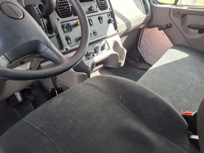 2019 FREIGHTLINER/MERCEDES M2 106fab7b3d24e9d387779d23d1038464172