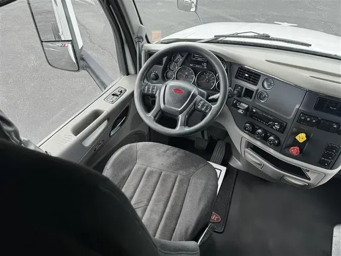 2019 PETERBILT 579