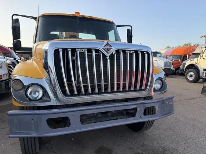 2010 INTERNATIONAL WORKSTAR 7300