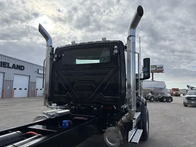 2026 International HX520fabb8f04f312393ca0d4246bd43d331c