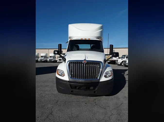 2020 NAVISTAR INTERNATIONAL LT625 DAYCAB T/A