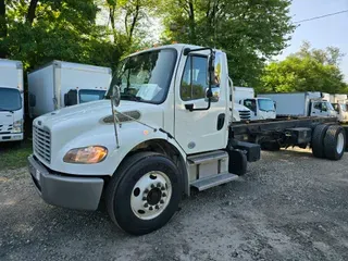 2014 FREIGHTLINER/MERCEDES M2 106