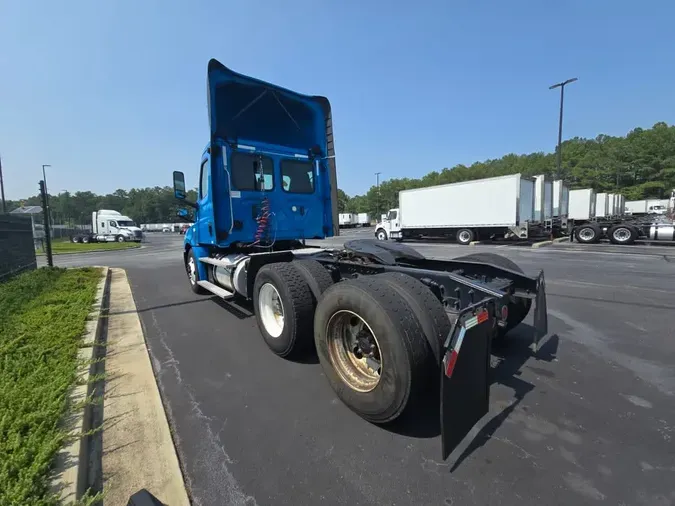 2019 FREIGHTLINER/MERCEDES NEW CASCADIA PX12664