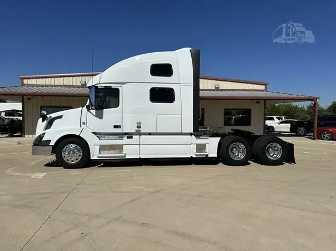 2018 VOLVO VNL64T780