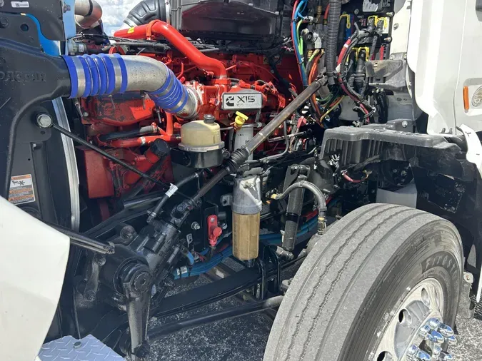 2020 Peterbilt 567