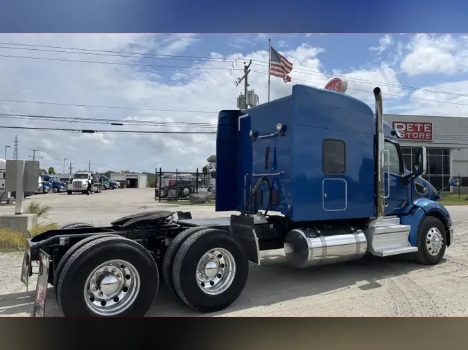 2020 Peterbilt 579