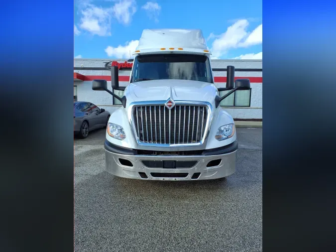 2020 NAVISTAR INTERNATIONAL LT625 SLPR CAB