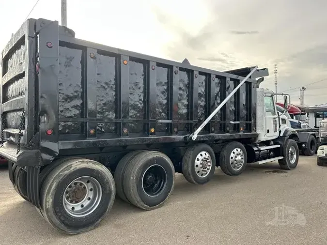 2009 MACK GRANITE GU813