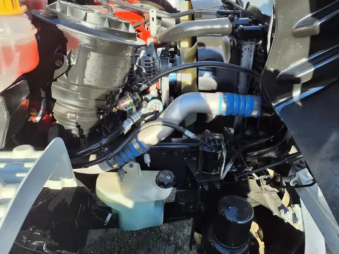 2020 FREIGHTLINER/MERCEDES M2 106