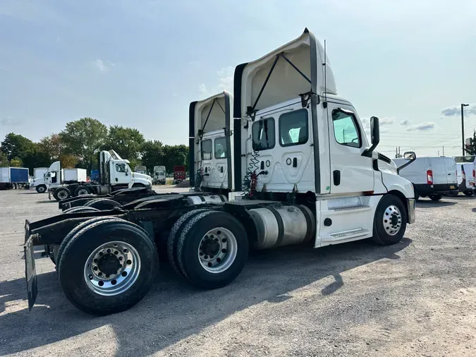 2019 FREIGHTLINER/MERCEDES NEW CASCADIA PX12664