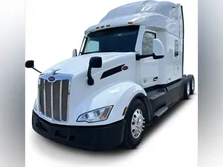 2022 Peterbilt 579