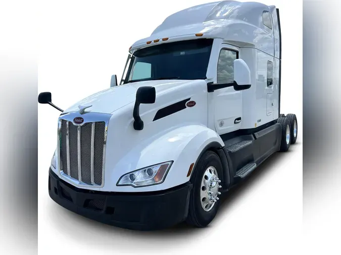 2022 Peterbilt 579fadce11636d63af48575b09a226d61f5