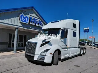 2024 VOLVO VNL64T860