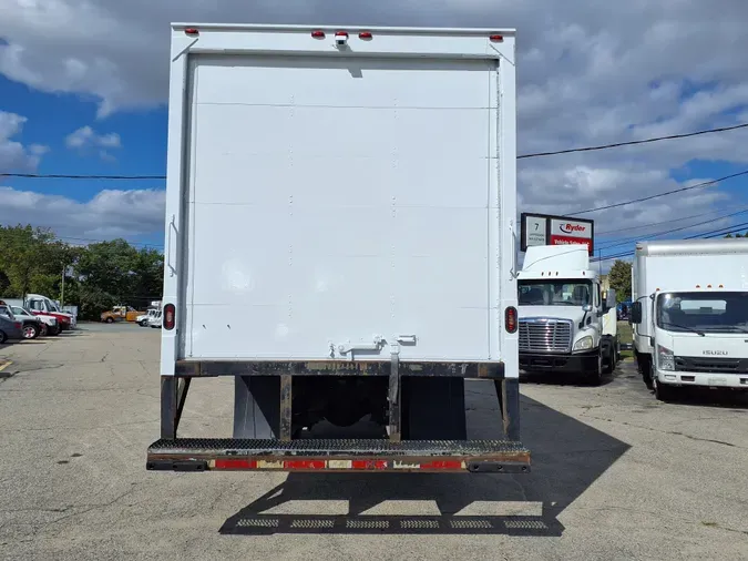 2019 FREIGHTLINER/MERCEDES M2 106