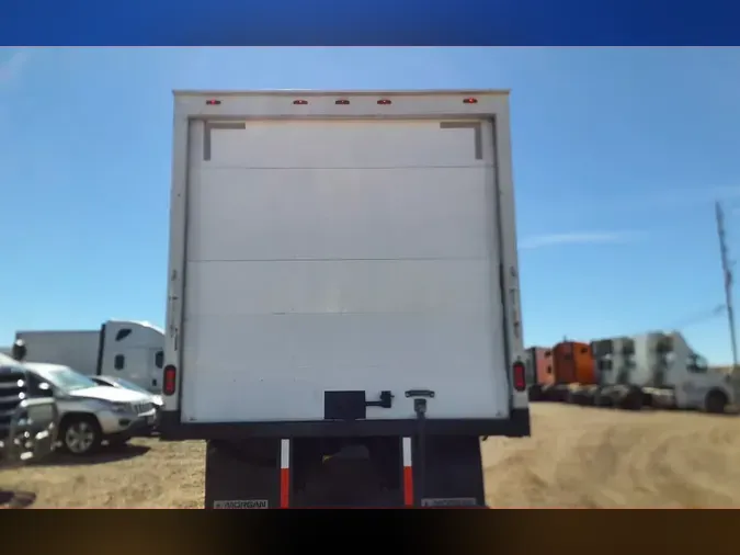2018 ISUZU NPR HDfae3dd1500346ffd09df48360c6e8698