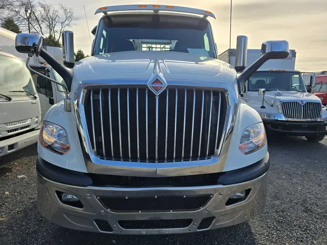 2018 NAVISTAR INTERNATIONAL LT625 DAYCAB T/A