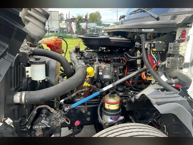 2019 INT LT625 6x4