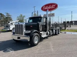2027 PETERBILT 589