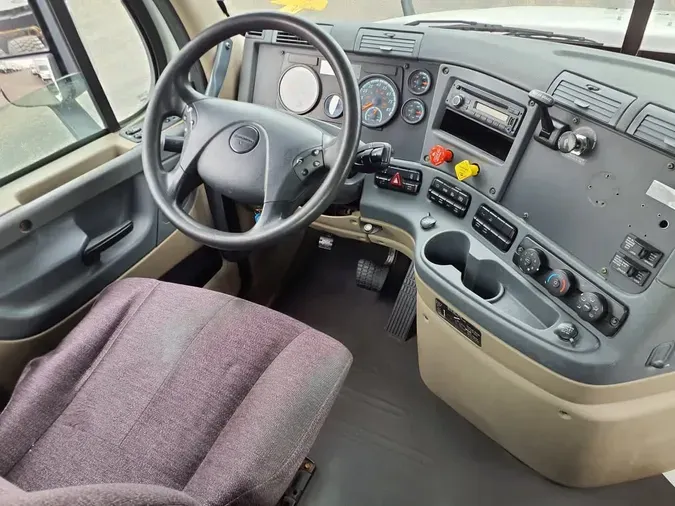 2016 FREIGHTLINER CASCADIA 125