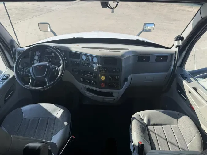 2021 Peterbilt 579