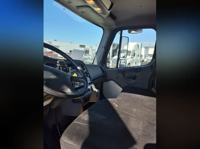 2019 FREIGHTLINER/MERCEDES M2 106faea27fe5d2b73bc0e4e387bf79e6857