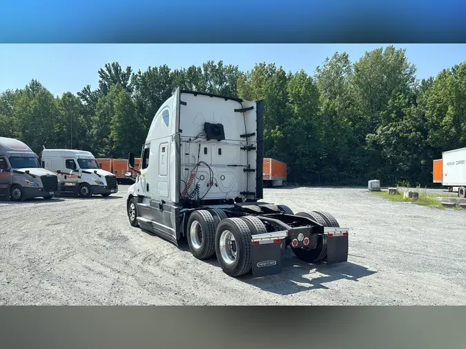 2023 Freightliner Cascadia 126faea9894c0df722d1ce8b288bb922840