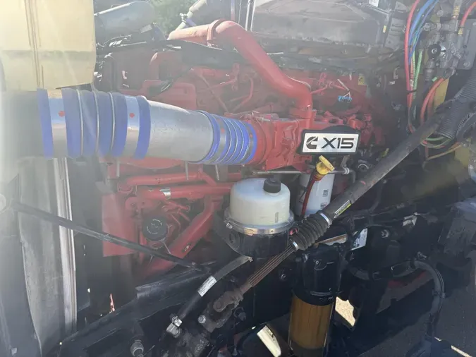 2021 Peterbilt 579faebb09890b7fa3b27cfad1bec8e0f53