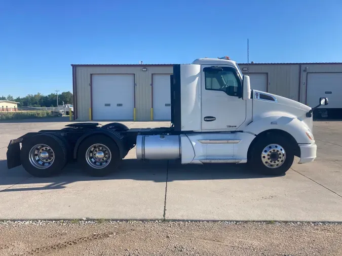 2017 Kenworth T680