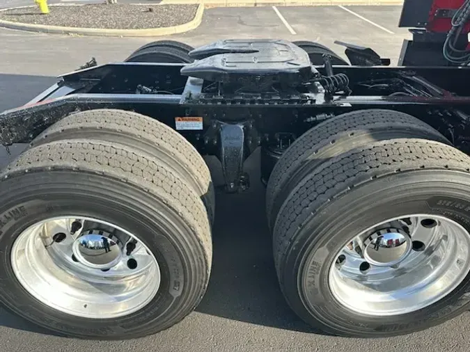 2021 FREIGHTLINER CASCADIA