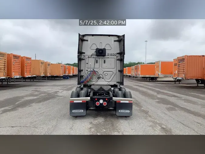 2021 Freightliner Cascadia