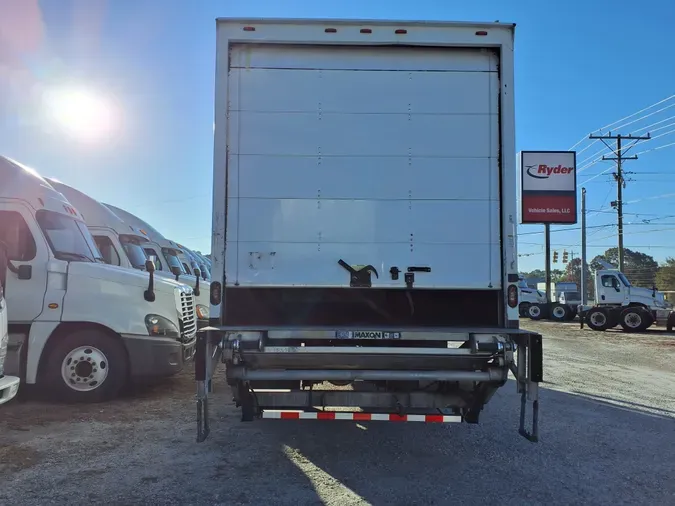 2017 FREIGHTLINER/MERCEDES M2 106