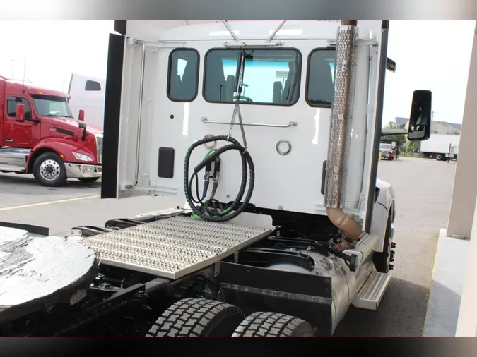 2022 Peterbilt 579faf04b5815ab94d3001ecd18ea0a04ee