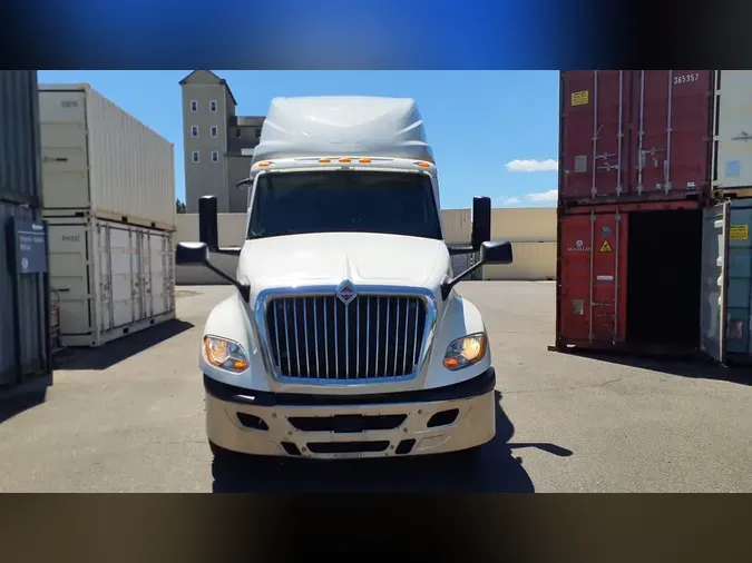 2020 NAVISTAR INTERNATIONAL LT625 SLPR CAB