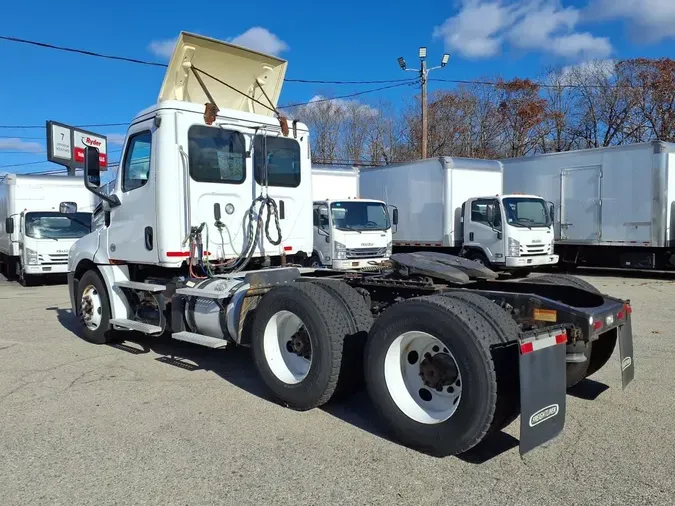 2019 FREIGHTLINER/MERCEDES CASCADIA