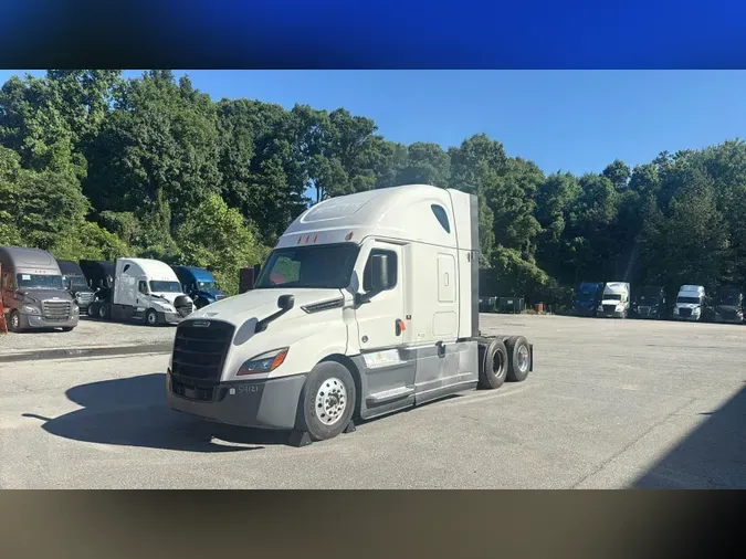 2023 Freightliner Cascadia 126faf40c7b24ffdebc6739d4e54f3bfd2a