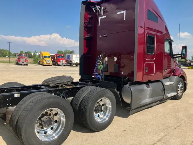 2021 Kenworth T680