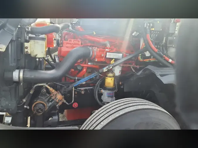 2020 NAVISTAR INTERNATIONAL LT625 SLPR CAB