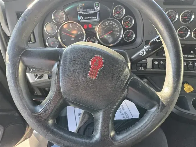 2022 KENWORTH T680