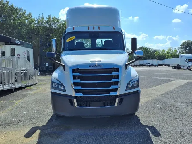 2023 FREIGHTLINER/MERCEDES NEW CASCADIA PX12664fb04ef9e061caef9fcfa8883f61f3e4f