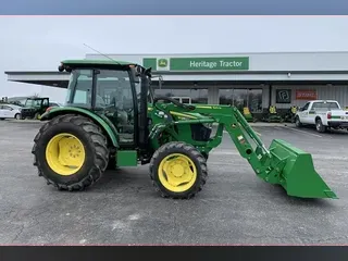 2022 John Deere 5075E