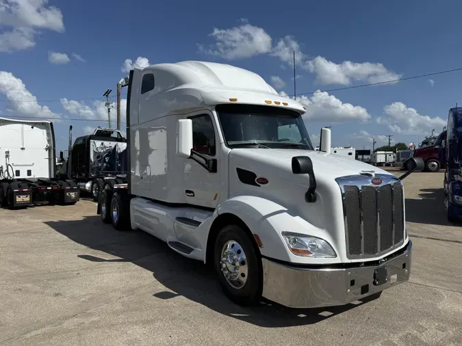 2022 Peterbilt 579