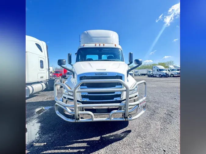 2020 FREIGHTLINER/MERCEDES NEW CASCADIA 116