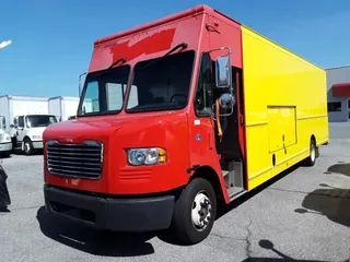 2017 FRTLR CUSTOM CHASSIS CORP MT-55 WALK-IN