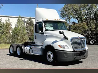 2019 INT LT625 6x4